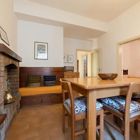 Residenza Del Teatro Apartment *