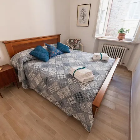 Residenza Del Teatro * Urbino